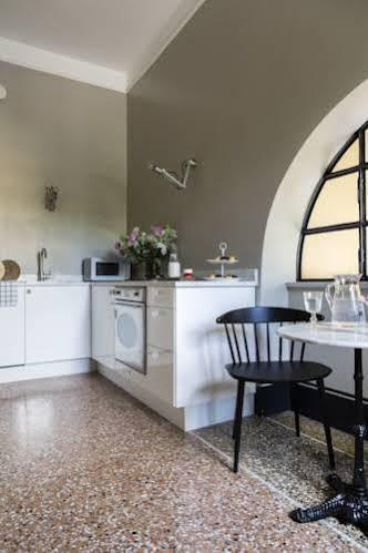 Garibaldi Suites * Rome